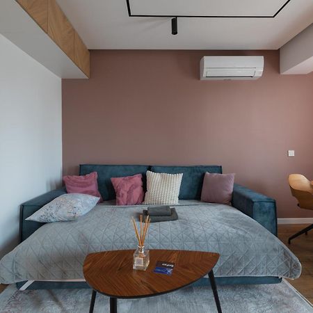 Opal Beachfront Apartment Varna Buitenkant foto