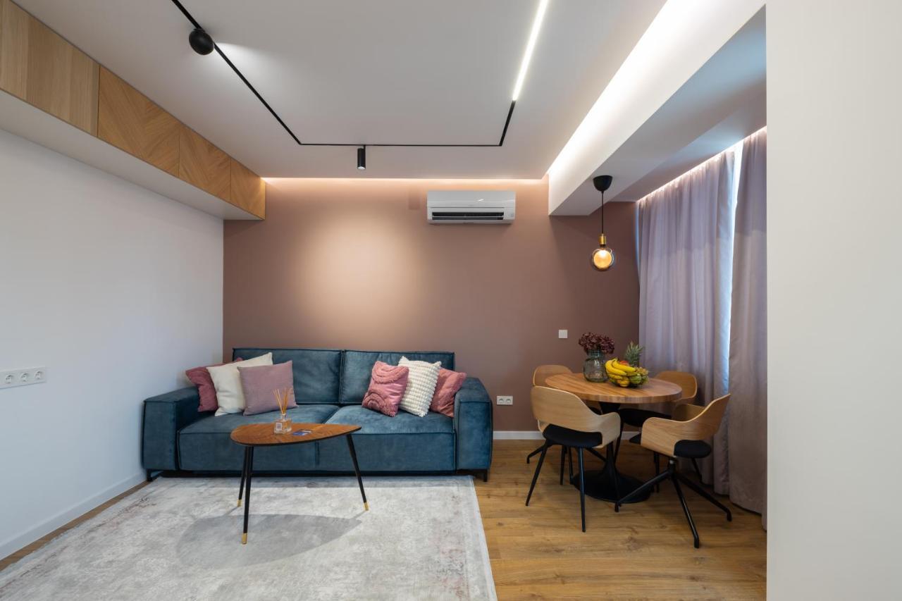 Opal Beachfront Apartment Varna Buitenkant foto